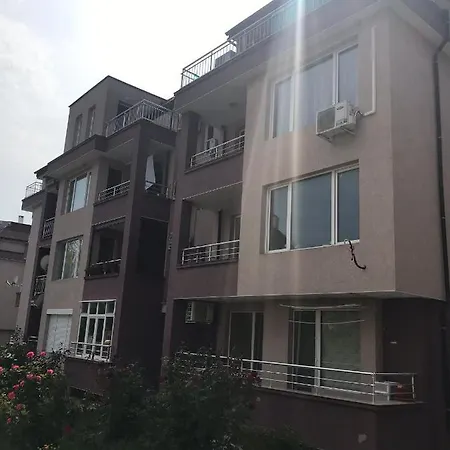 Апартамент Нанков アパート *